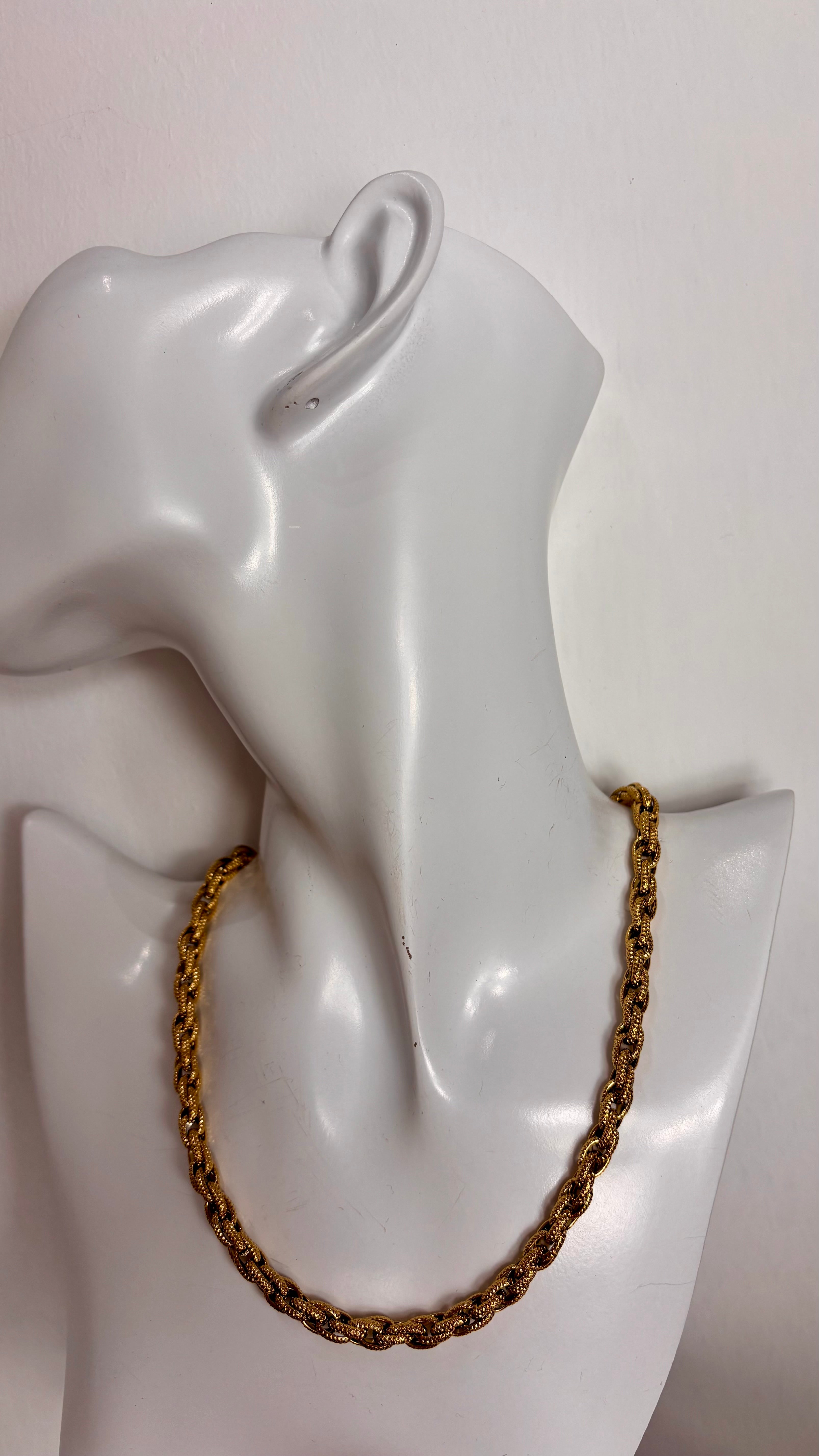Collana Yvi