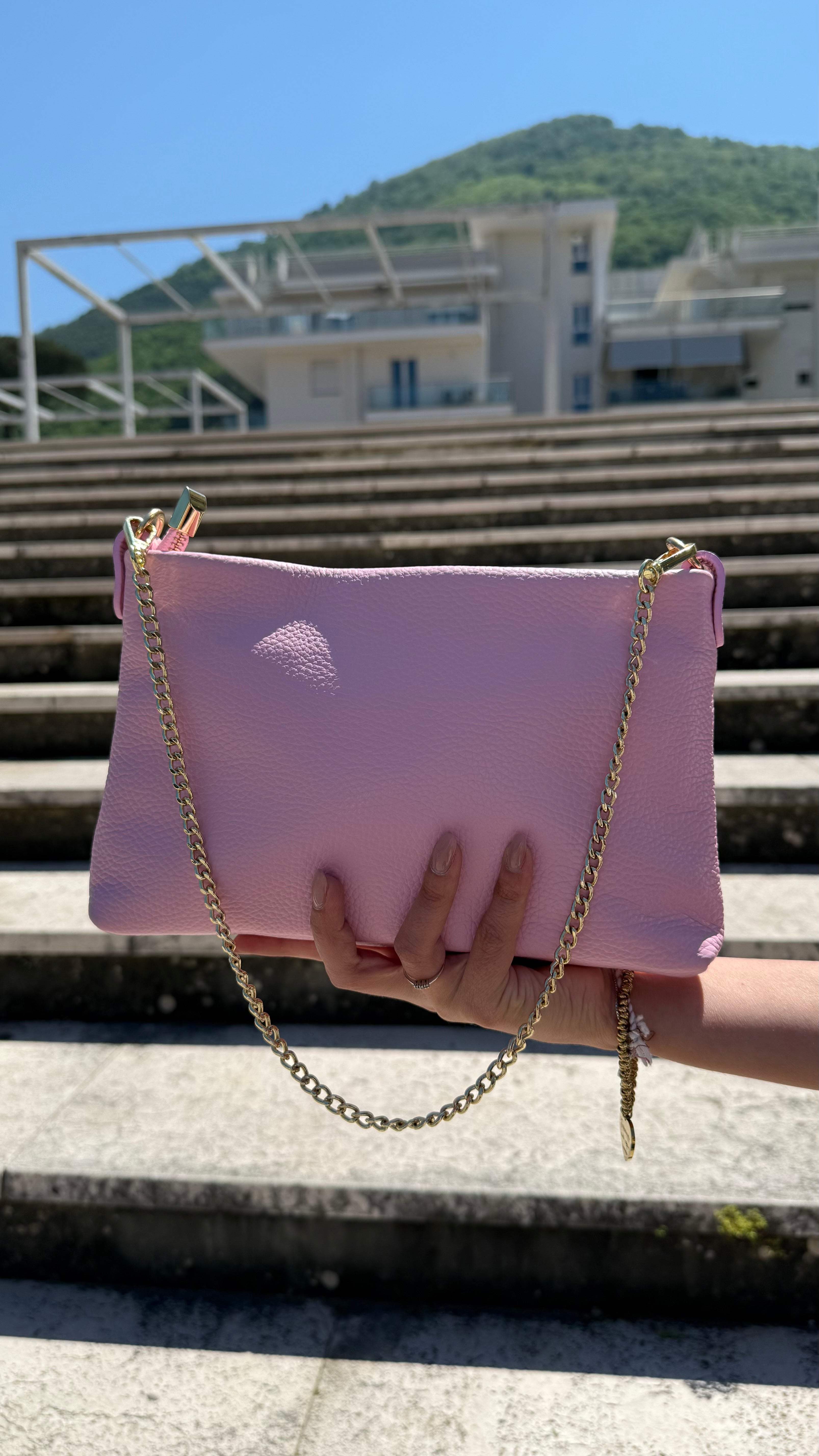Borsa Arial