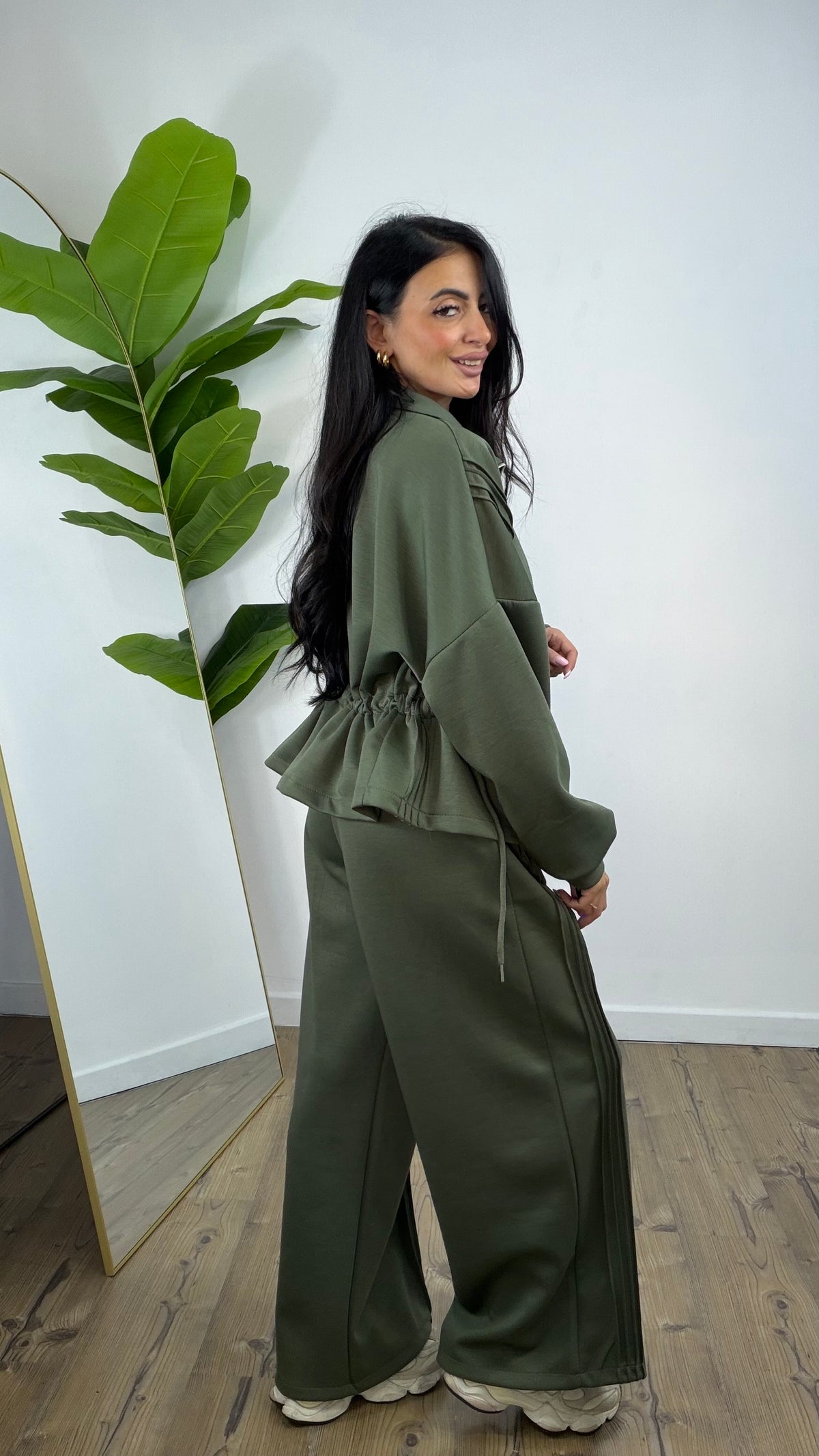 Coordinato Leila