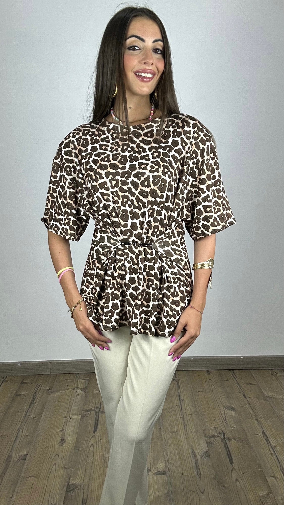 T-shirt Ave Leo