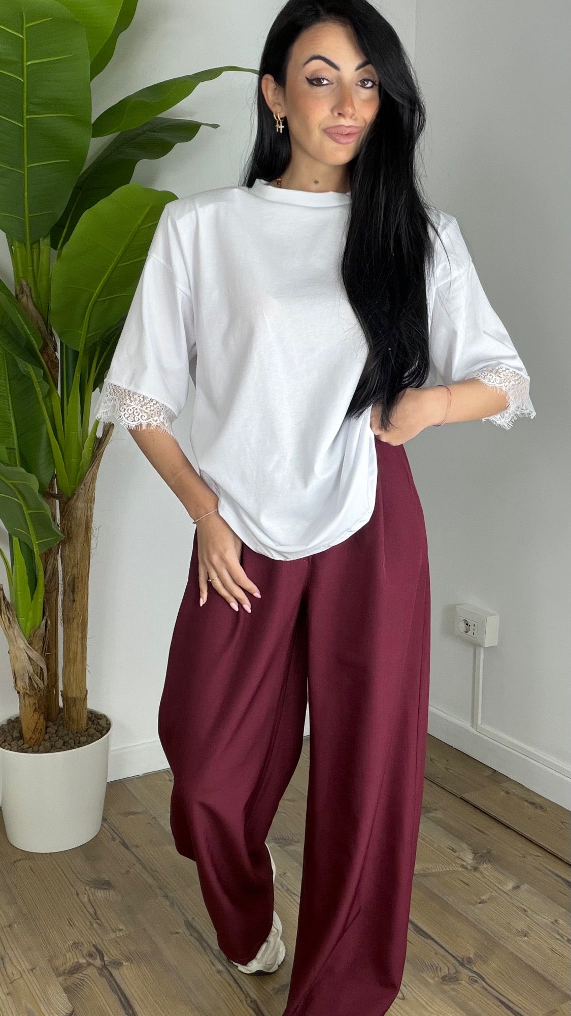 T-shirt manica in Pizzo