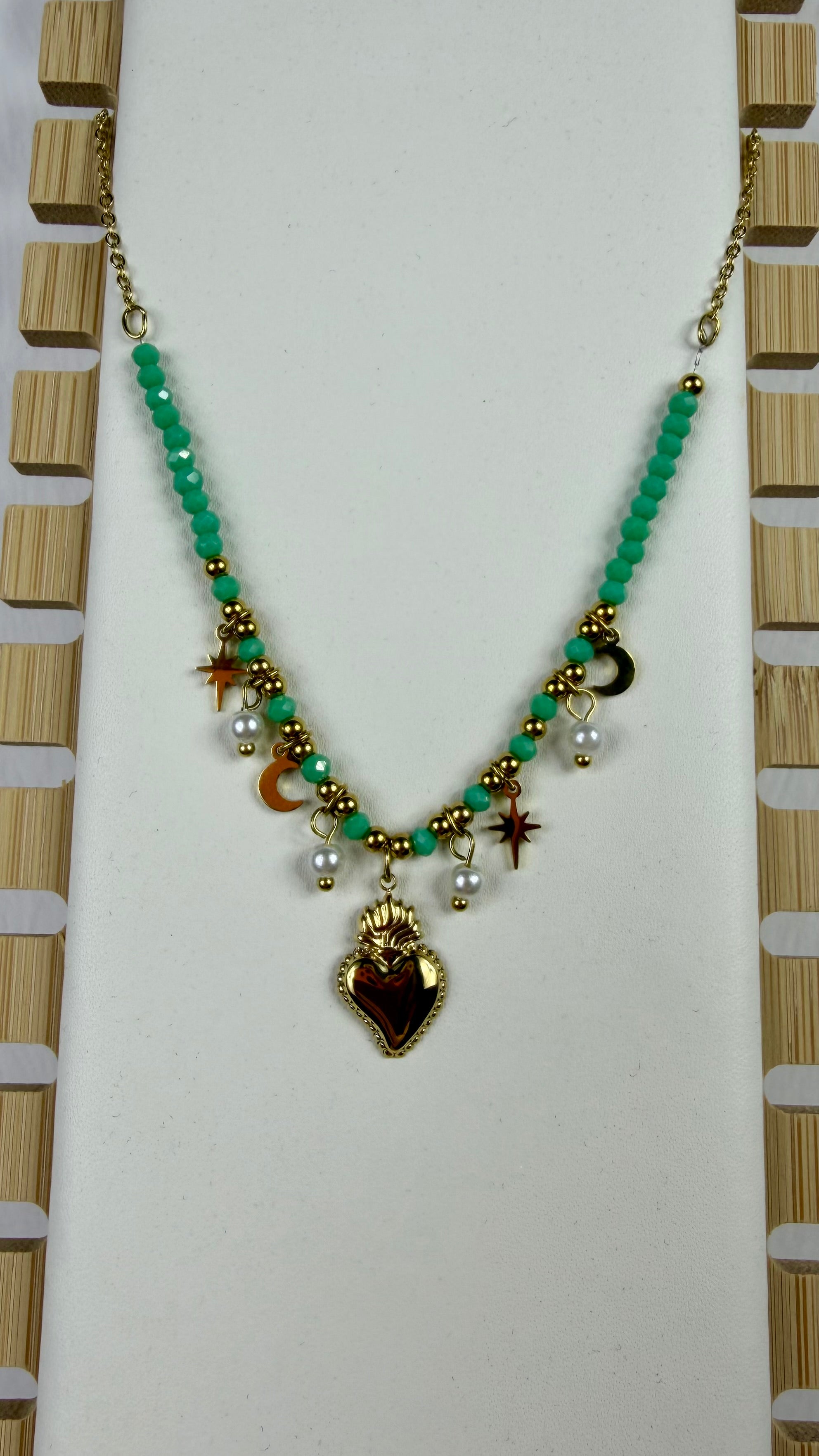 Collana cuore sacro