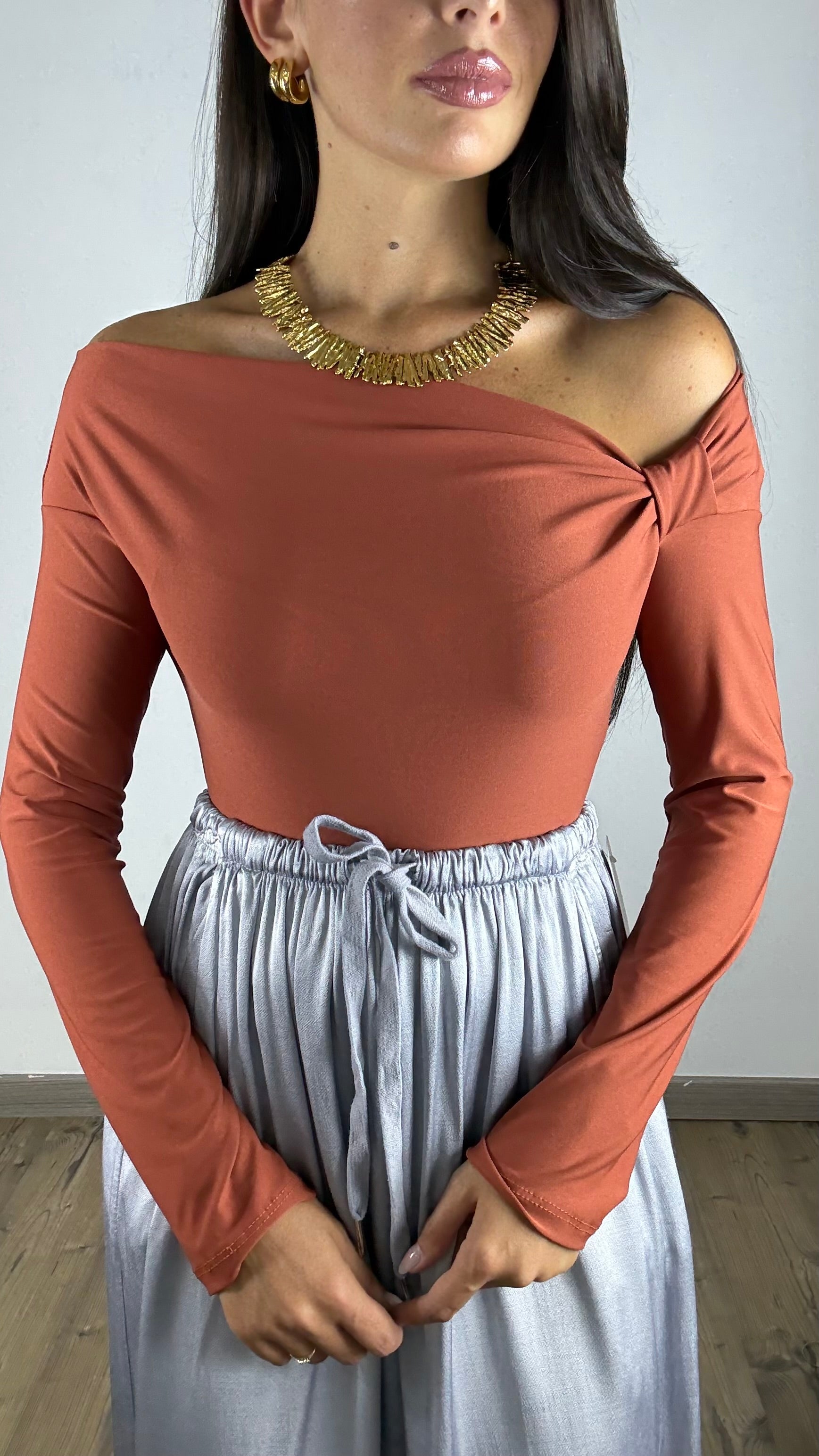 Body 16385