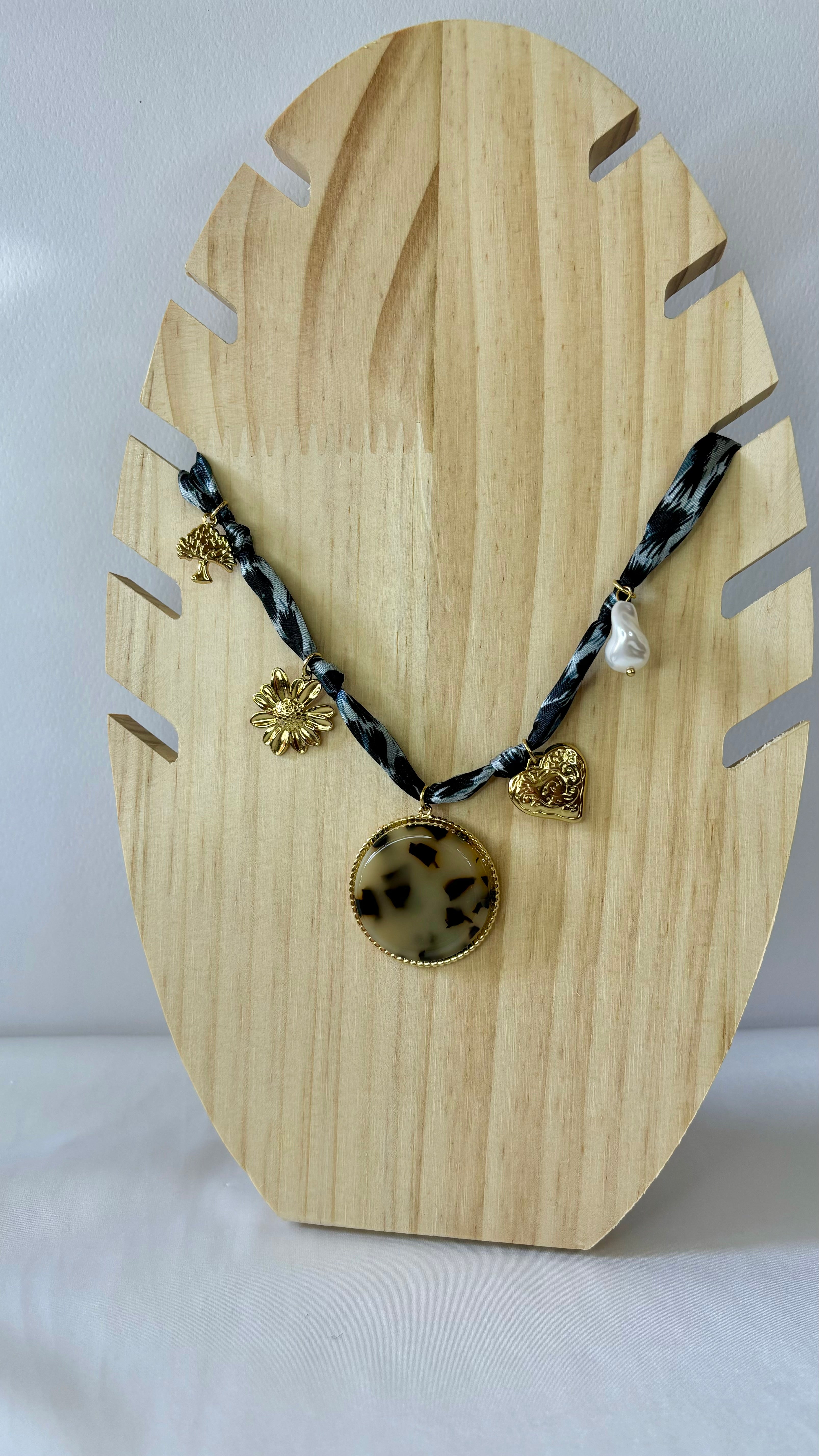 Choker Charms