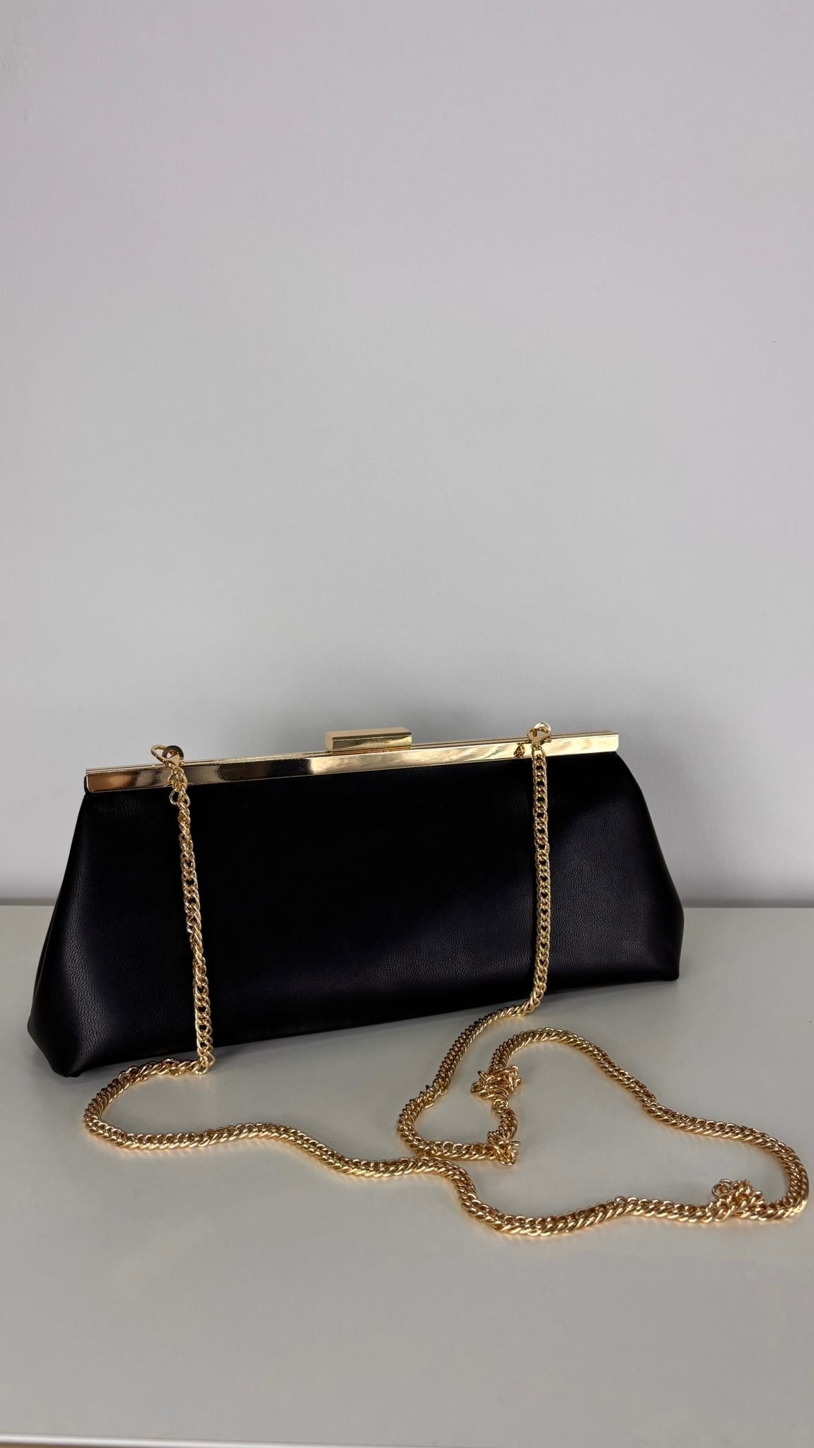 Borsa Suarya
