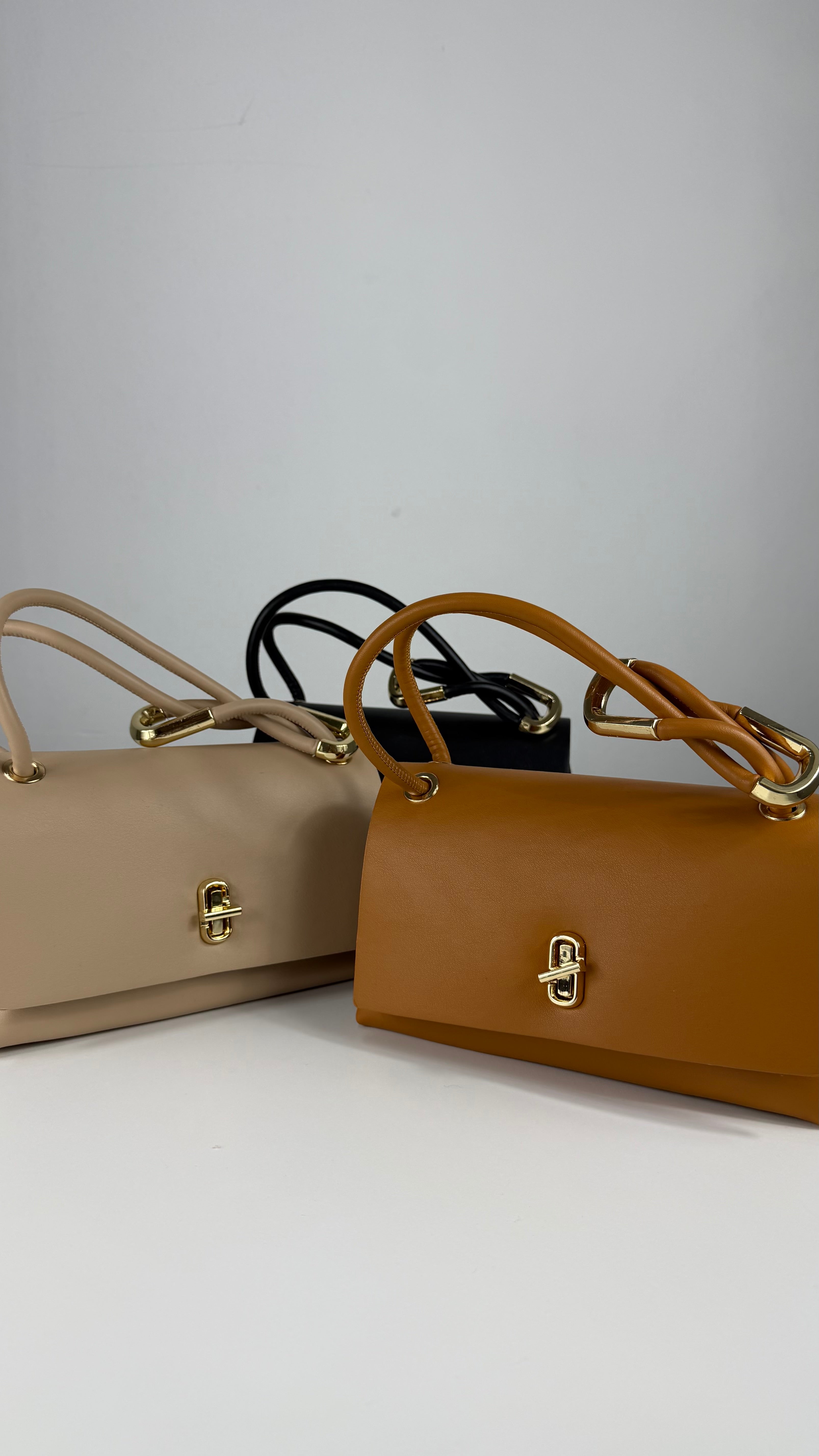 Borsa Leila